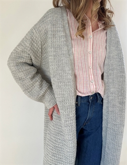 Caia Cardigan max (svenska)