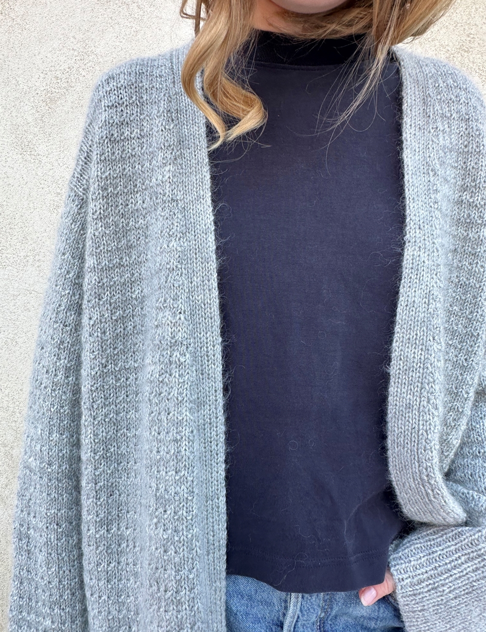 Caia Cardigan max knitting pattern - leknit (english)