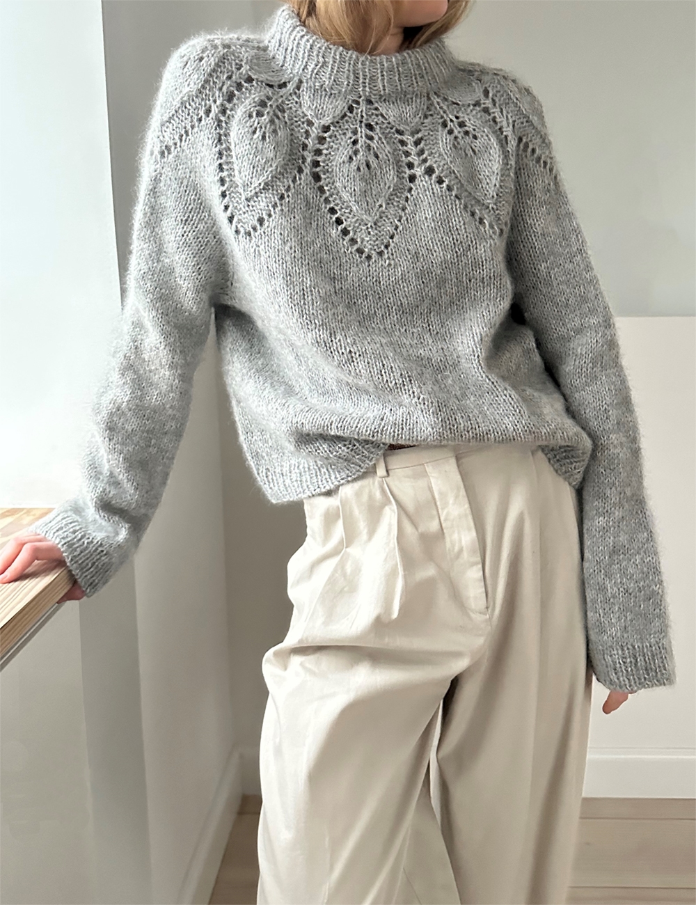 Dahlia Sweater knitting pattern (english) - leknit