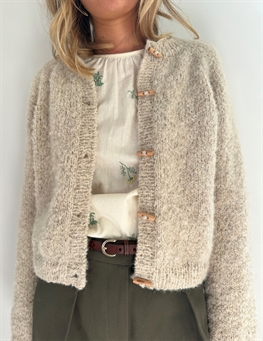 Foundation Cardigan (deutsch)