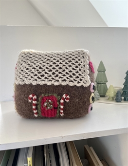 LeKnit Gingerbread house (english)