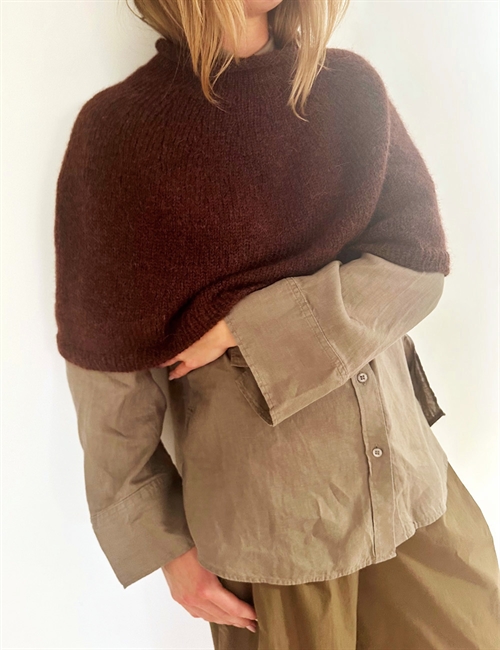 Plain Yoke Poncho (deutsch)
