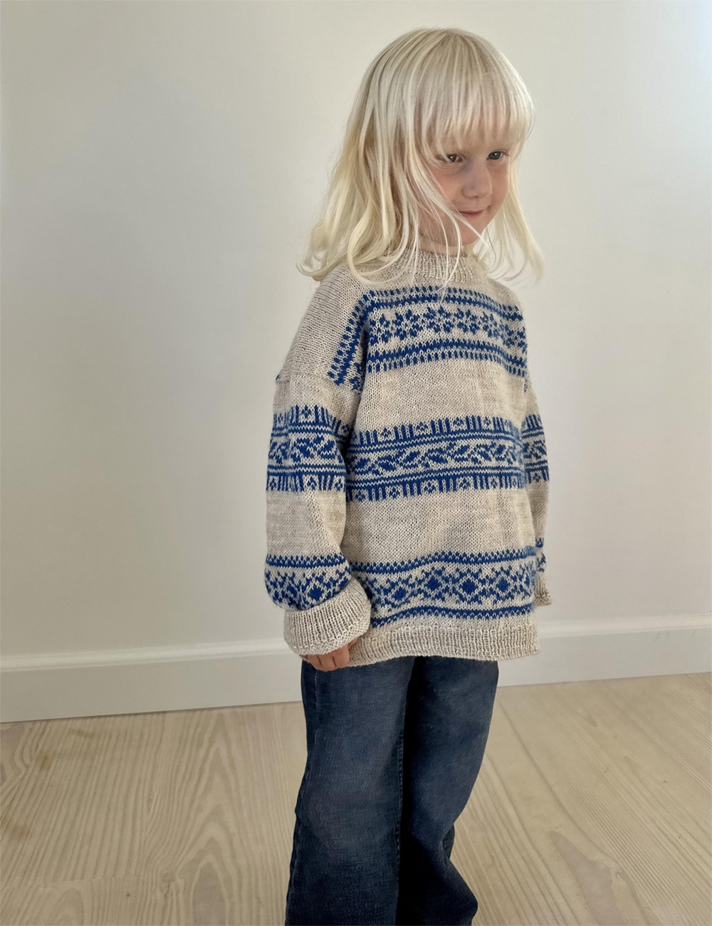 Porcelain sweater junior strikkeoppskrift - Leknit