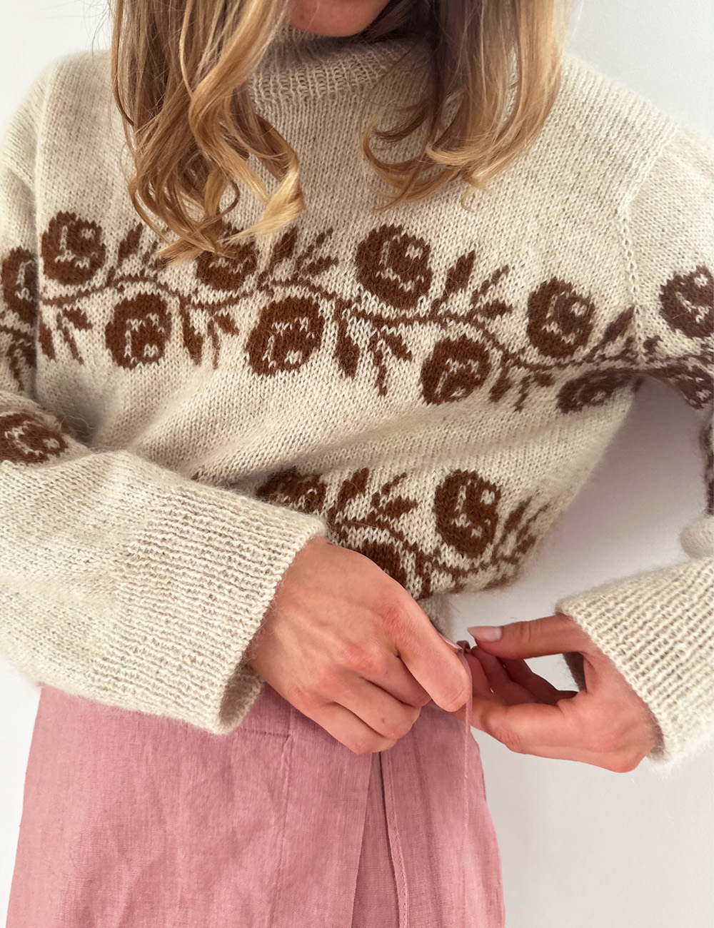 Rosie Sweater knitting pattern - english - leknit