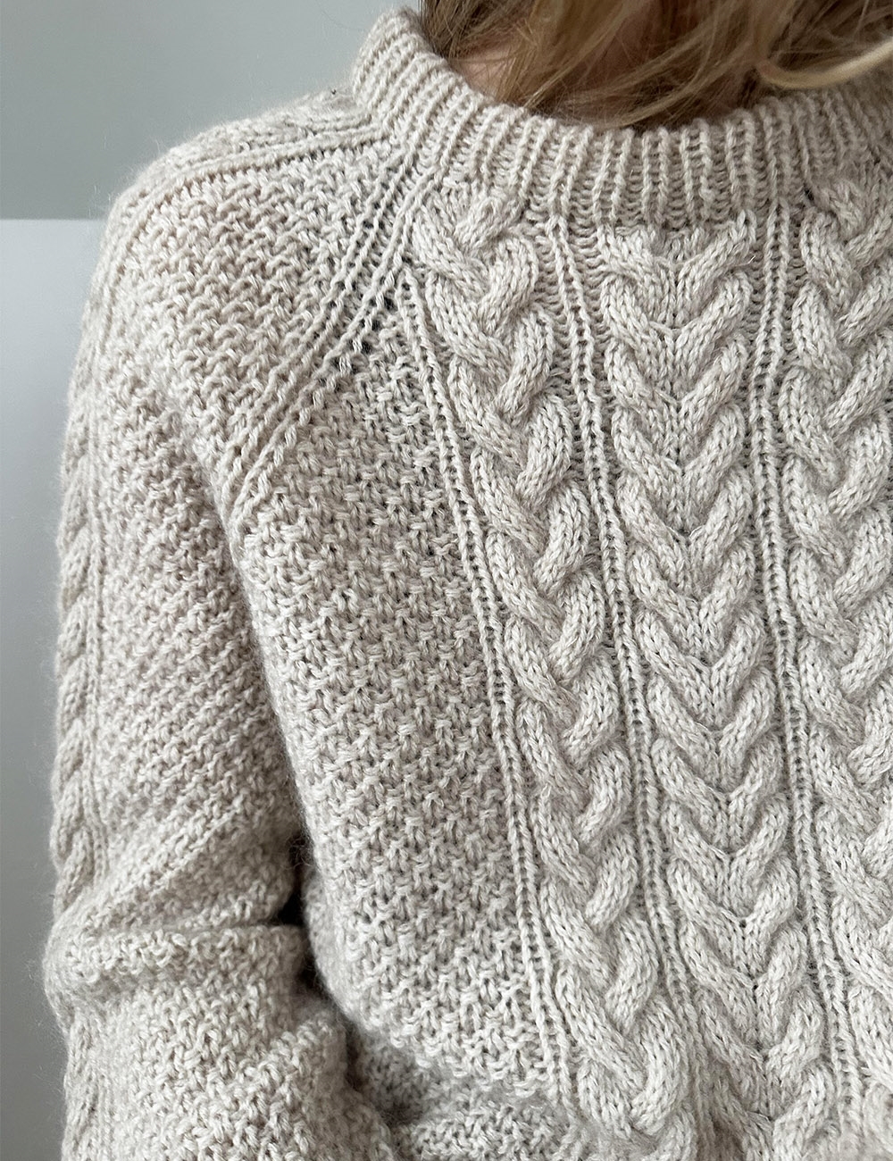 Siri sweater knitting pattern (english) - leknit