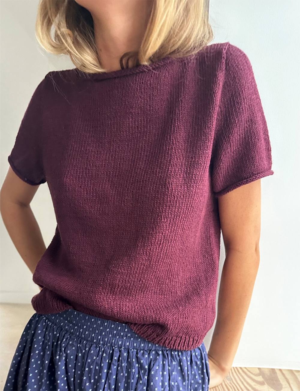 Vega Tee knitting pattern - leknit (english)